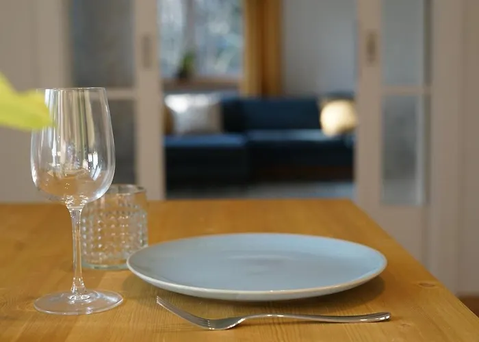 Gemuetliche In Unmittelbarer Naehe Zum Markkleeberg