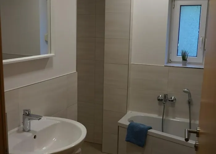 Gemuetliche In Unmittelbarer Naehe Zum Apartment *